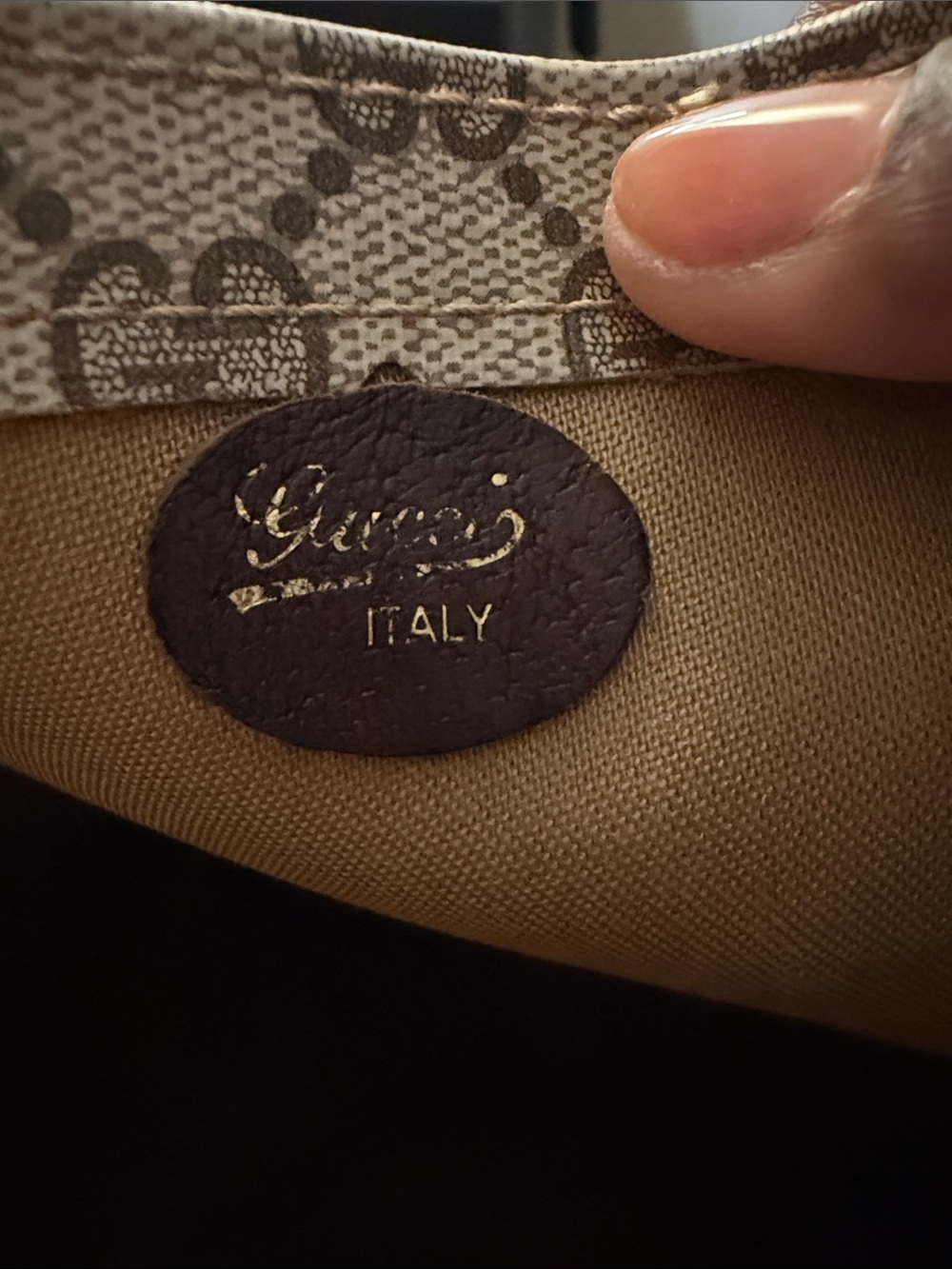 Vintage Gucci Tote - Picture 5 of 10